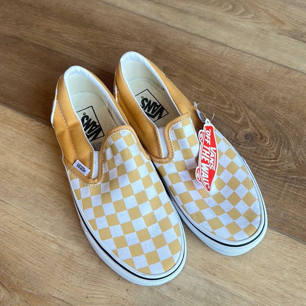 Brand new vans size 8 women’s 6.5 mens